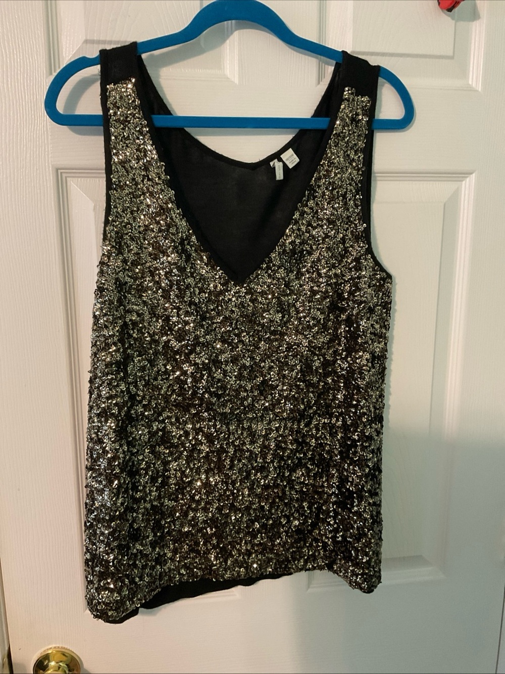 Sleeveless V-Neck Sequin Tank Top - Black with Gold Sequins